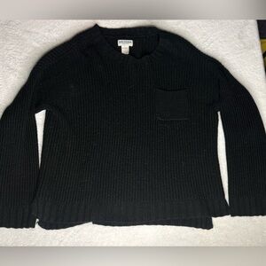 Arizona Jean Company Black Crew Neck Sweater
